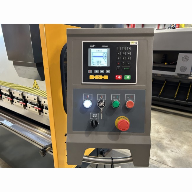 Presse plieuse P2040