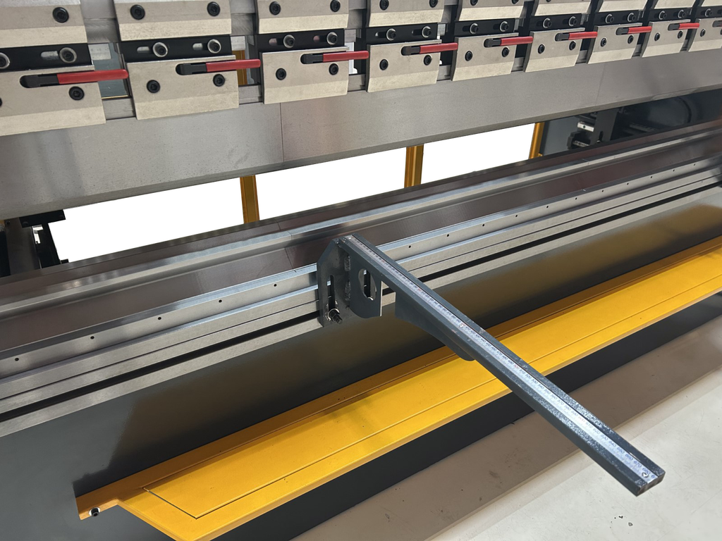 Presse plieuse ARROW P32125