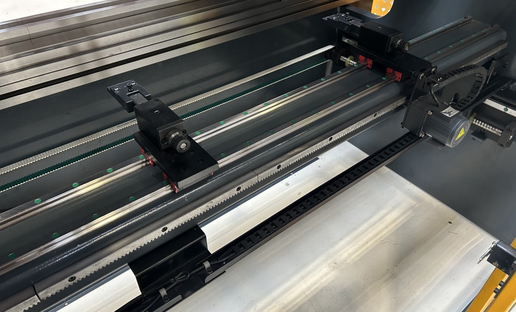 Presse plieuse ARROW P32125