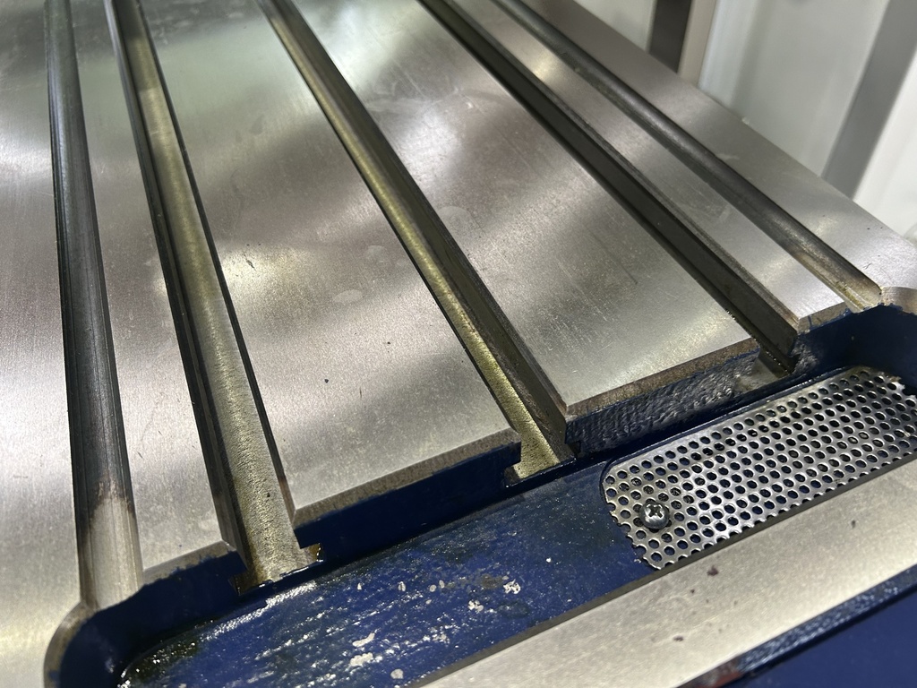 Fraiseuse conventionnelle ARROW FU1000G