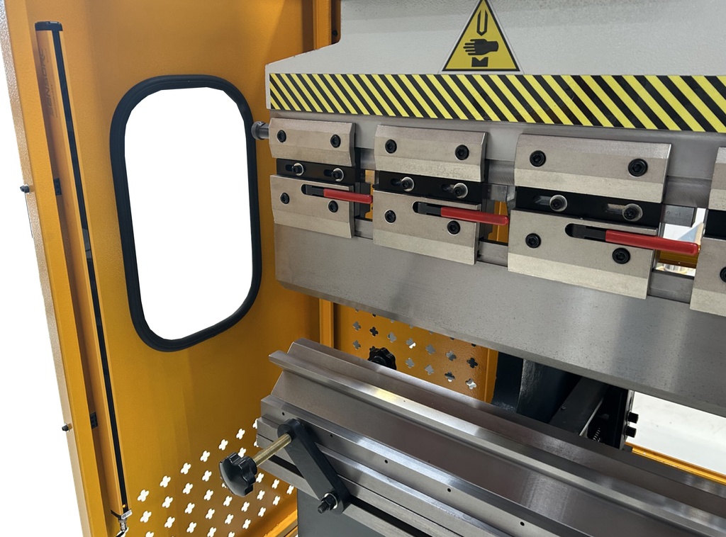 Plieuse conventionnelle ARROW P40300