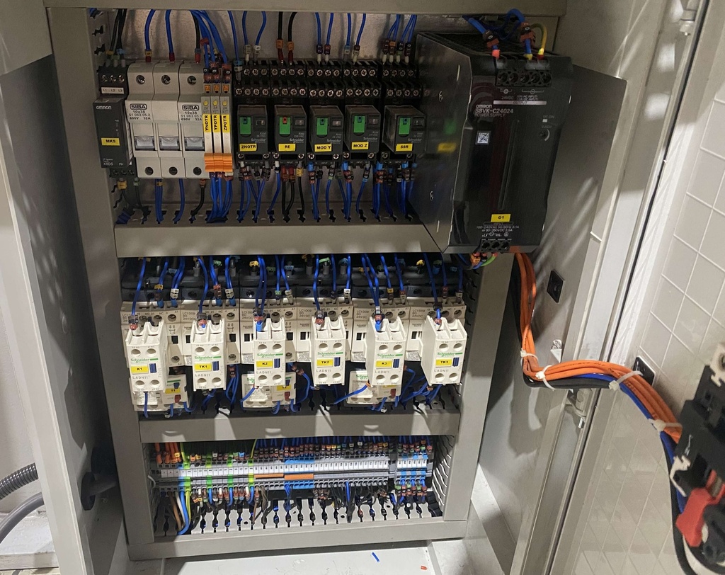 Plieuse à tablier motorisée ARROW PMO 2020 x 3