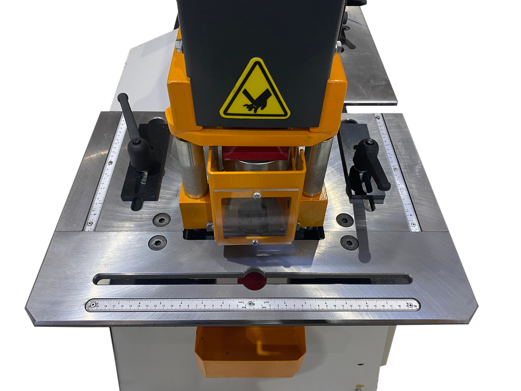 Poinçonneuse universelle ARROW PU45