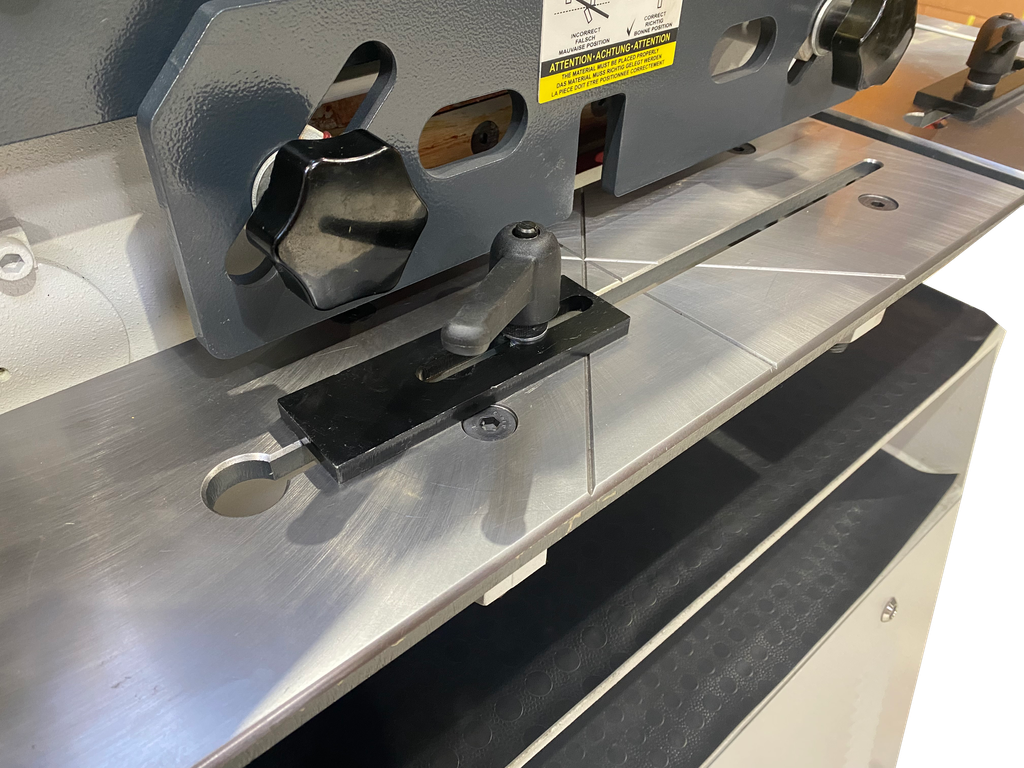 Poinçonneuse universelle ARROW PU45