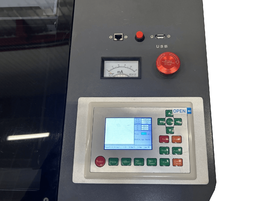 Laser de marquage / découpe CO2 ARROW LC60