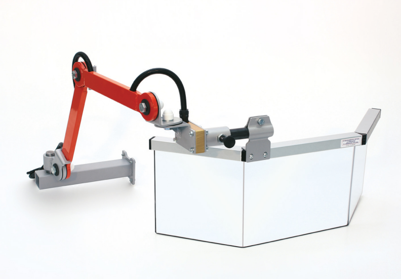 Protecteur réglable pour fraiseuse universelle - avec bras articulés et bouclier à ouverture verticale Bouclier L 725 H 300 mm.  - avec micro-interrupteur de sécurité n. 1